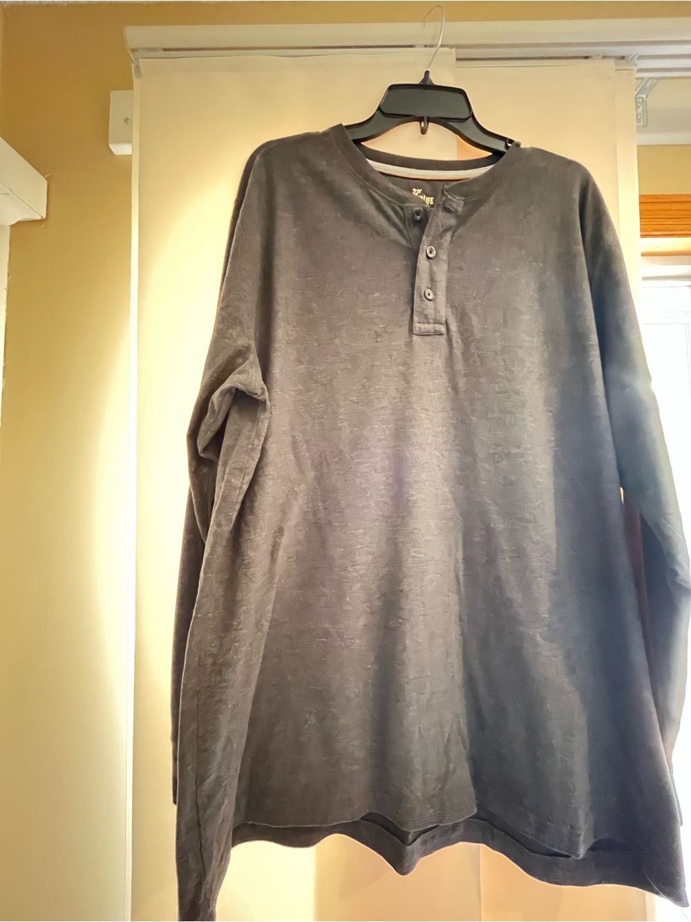 Outdoor Life Men's Long-Sleeve Henley Shirt - Charcoal Gray